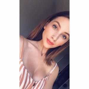 Meet your Posher, Vivien